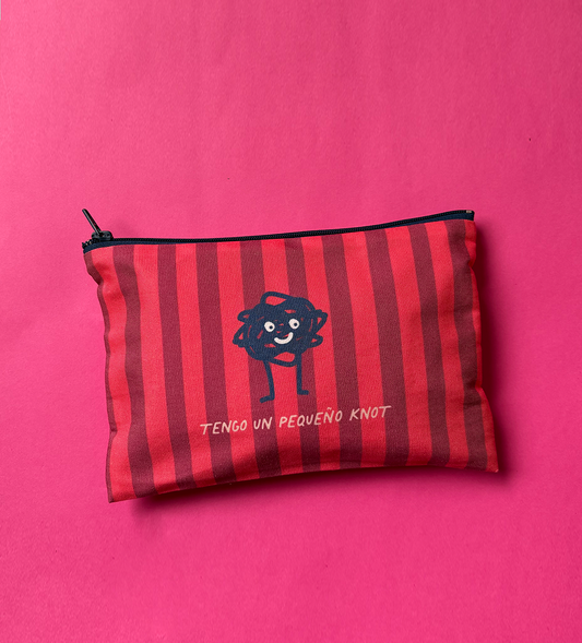 Estuche "Tengo Un Pequeño Knot"
