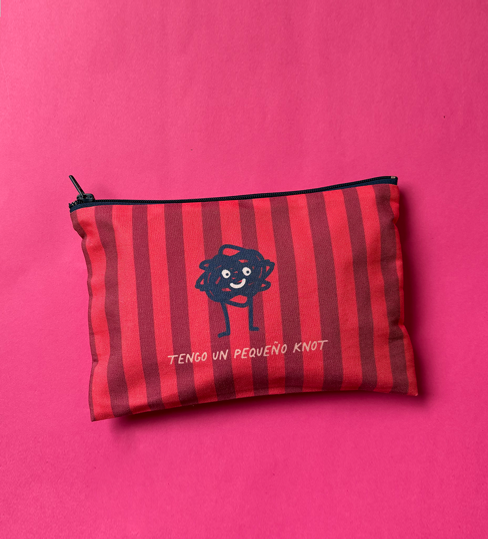 Estuche "Tengo Un Pequeño Knot"